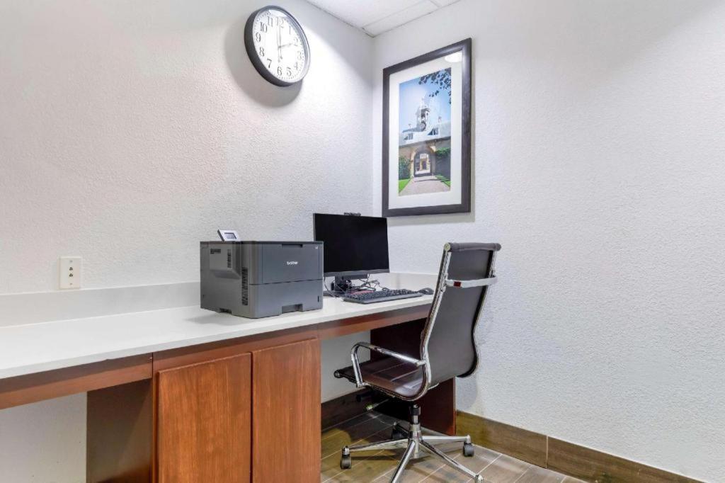Comfort Suites Copperas Cove Exterior foto